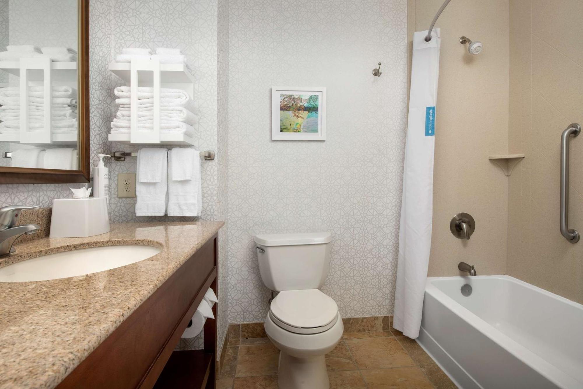 Hampton Inn & Suites Holly Springs Ngoại thất bức ảnh