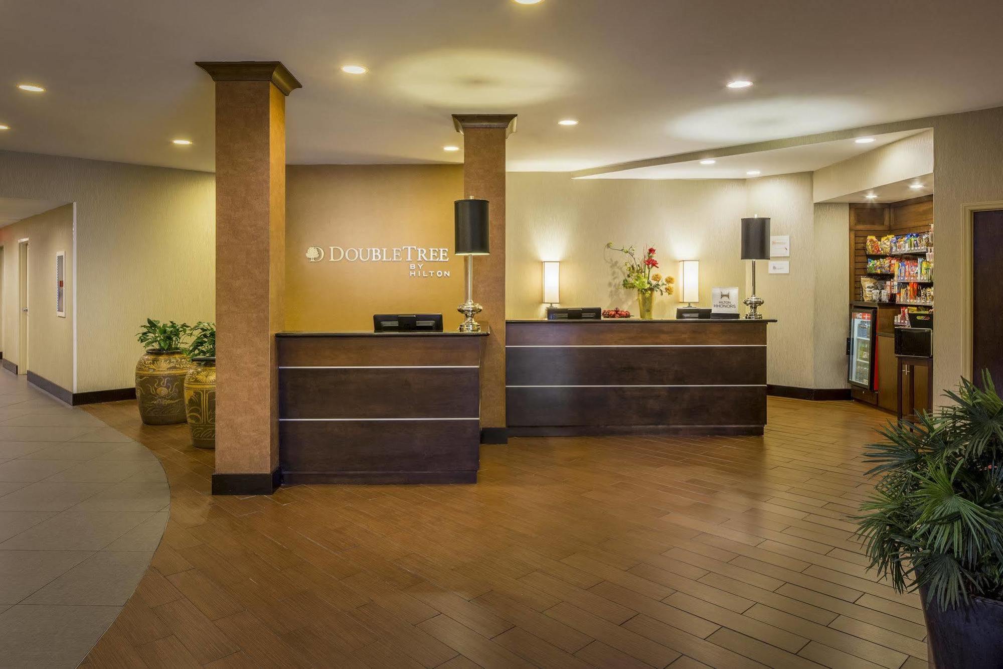 Hampton Inn & Suites Holly Springs Ngoại thất bức ảnh