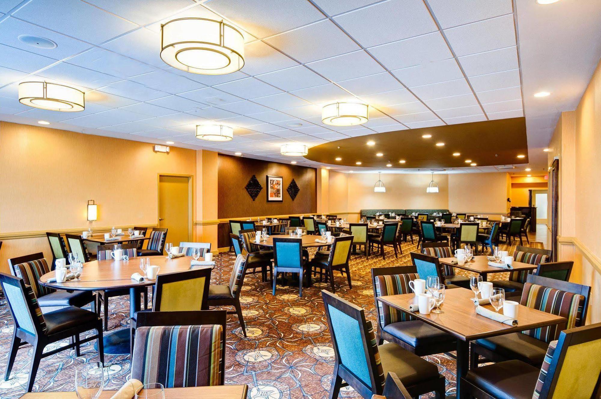 Hampton Inn & Suites Holly Springs Ngoại thất bức ảnh